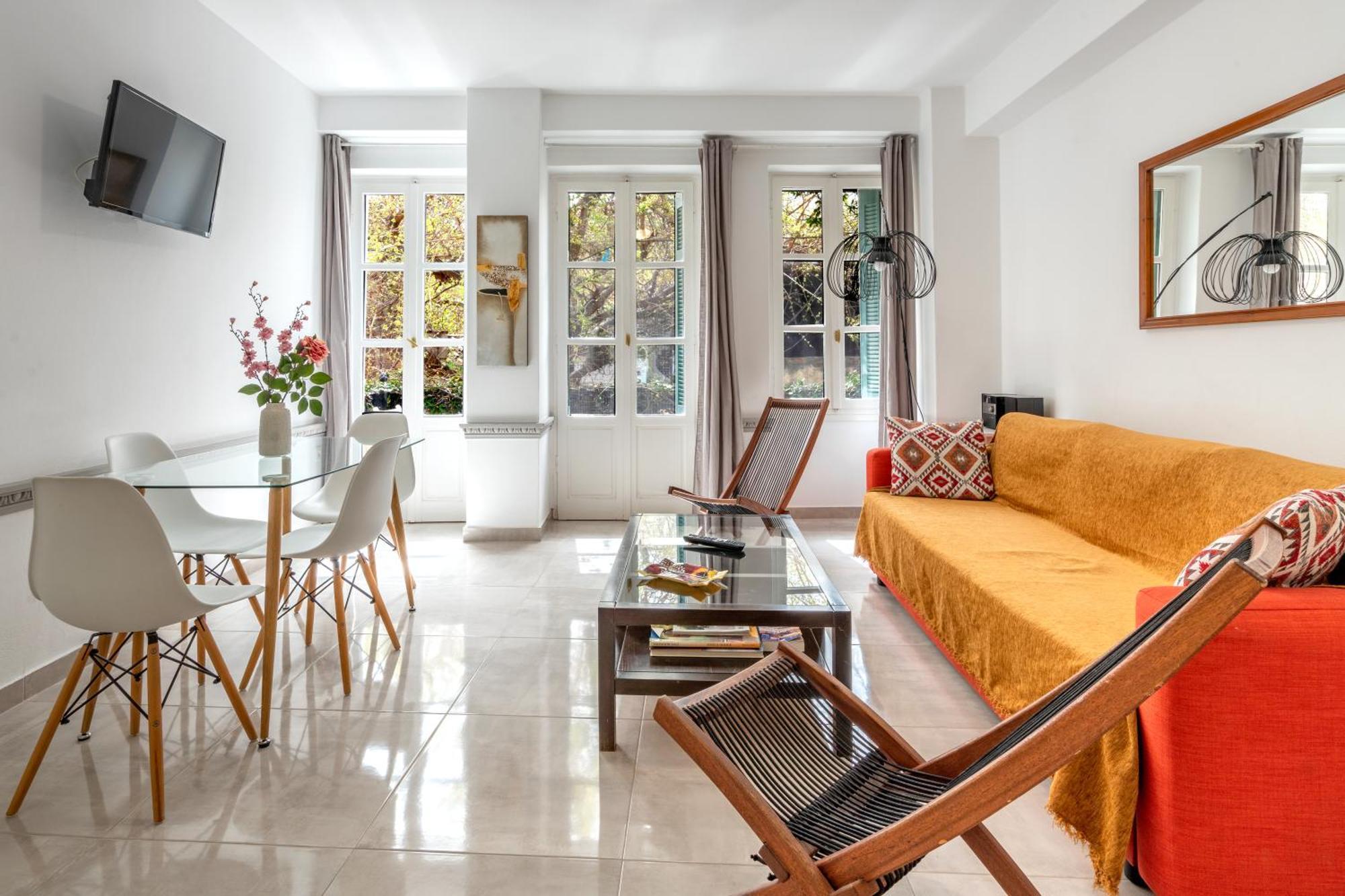 Psiri Gem From In Vivo Apartments- Spacious 1St Floor Apartment With Balcony In Athens' Historic Center Esterno foto