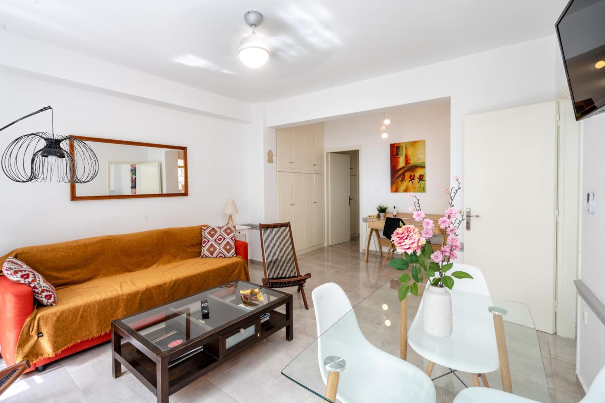 Psiri Gem From In Vivo Apartments- Spacious 1St Floor Apartment With Balcony In Athens' Historic Center Esterno foto